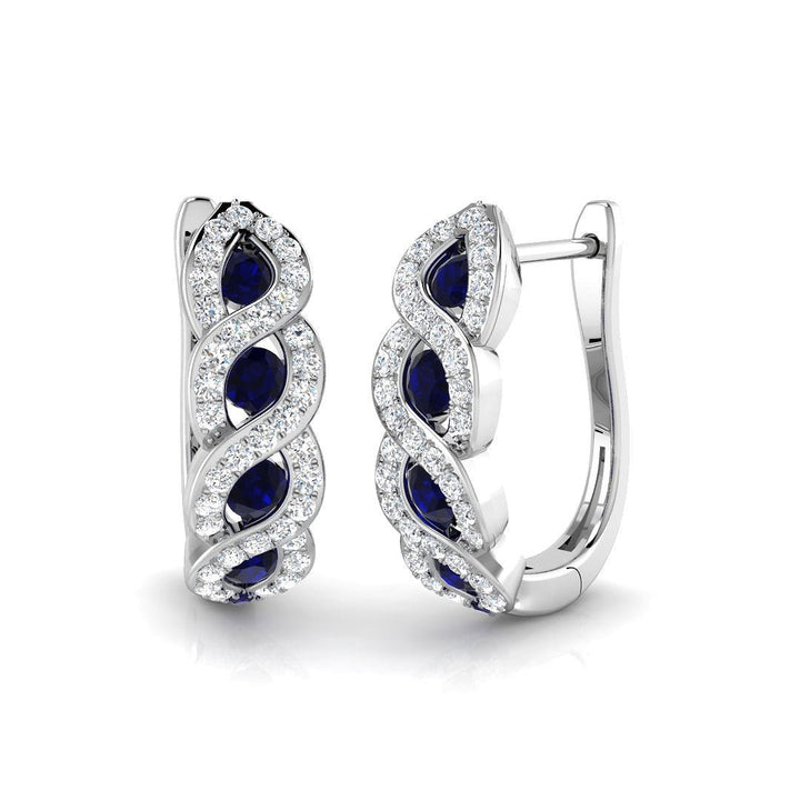 Aretes tipo argolla con diamantes y zafiros azules de 0,65 quilates en oro blanco de 18 k