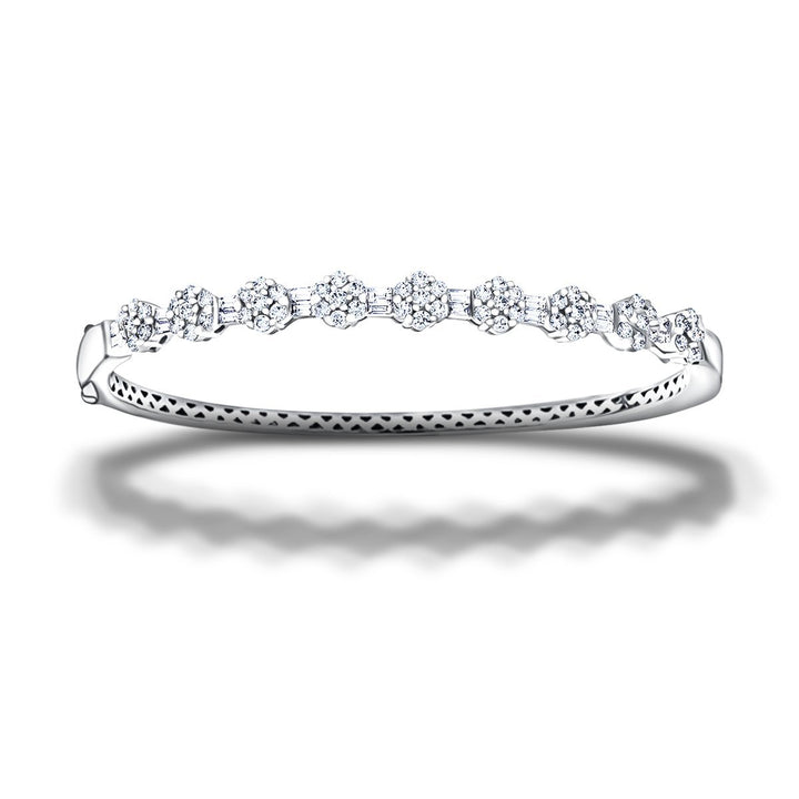 Brazalete de diamantes redondos y talla baguette Diamante G/SI de 1,85 quilates en oro blanco de 18 k