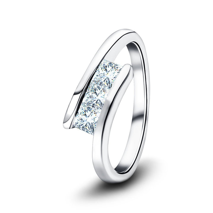 Channel Set Trilogy Anillo Princesa 0.33ct Calidad G/SI Oro Blanco 18k