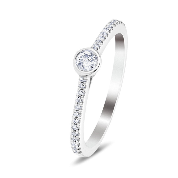 Anillo de compromiso de piedra lateral con bisel de diamantes certificados de 0,21 ct G/SI en platino
