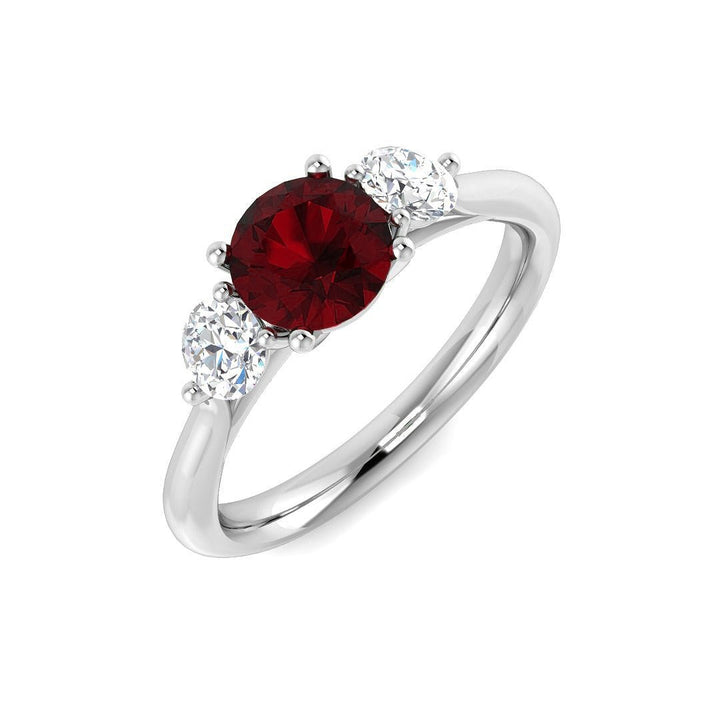 Anillo trilogía de rubíes de 0,96 ct y diamantes de 0,54 ct en oro blanco de 18 k