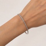 Rub Over Diamond Tennis Brazalete de 2,00 ct G/SI en oro blanco de 9 k