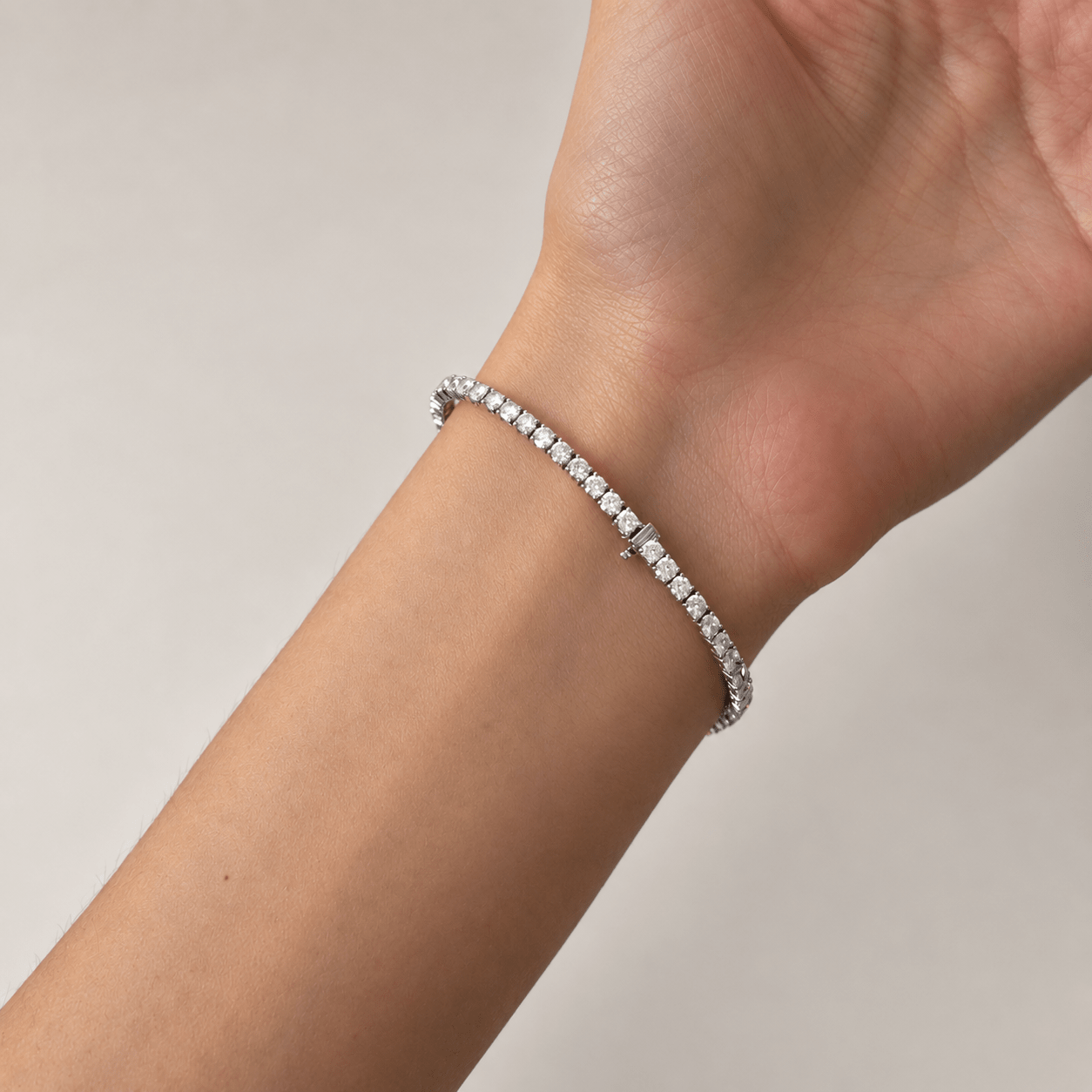 Classic Diamond Tennis Bracelet 6.00ct G/SI in 18k White Gold - All Diamond